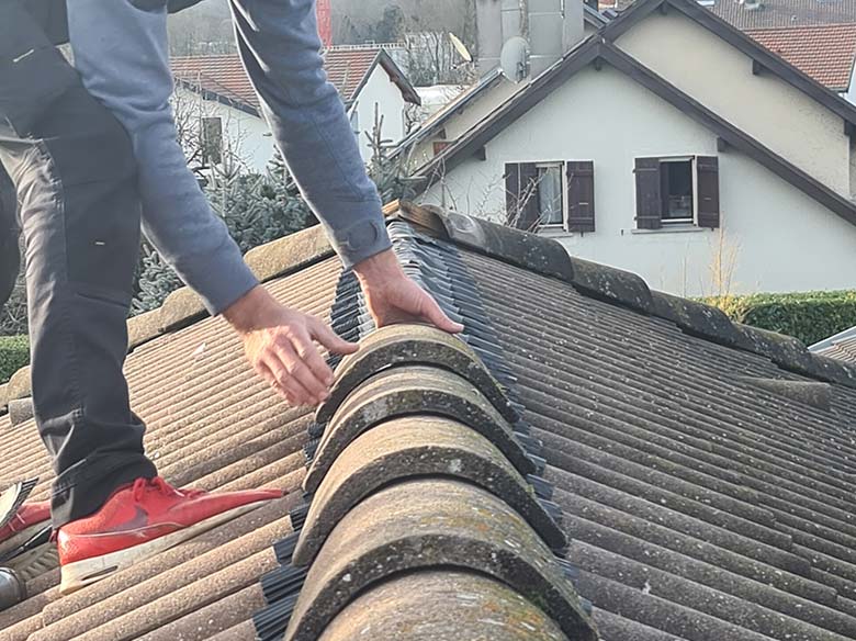 rénovation de toiture et faîtage, ferblantier couvreur nyon vaud et genève