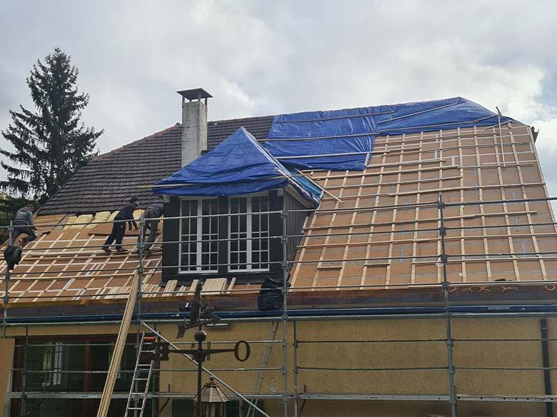 isolation de la toiture par l'extérieur, double isolation, ferblantier couvreur nyon vaud et genève